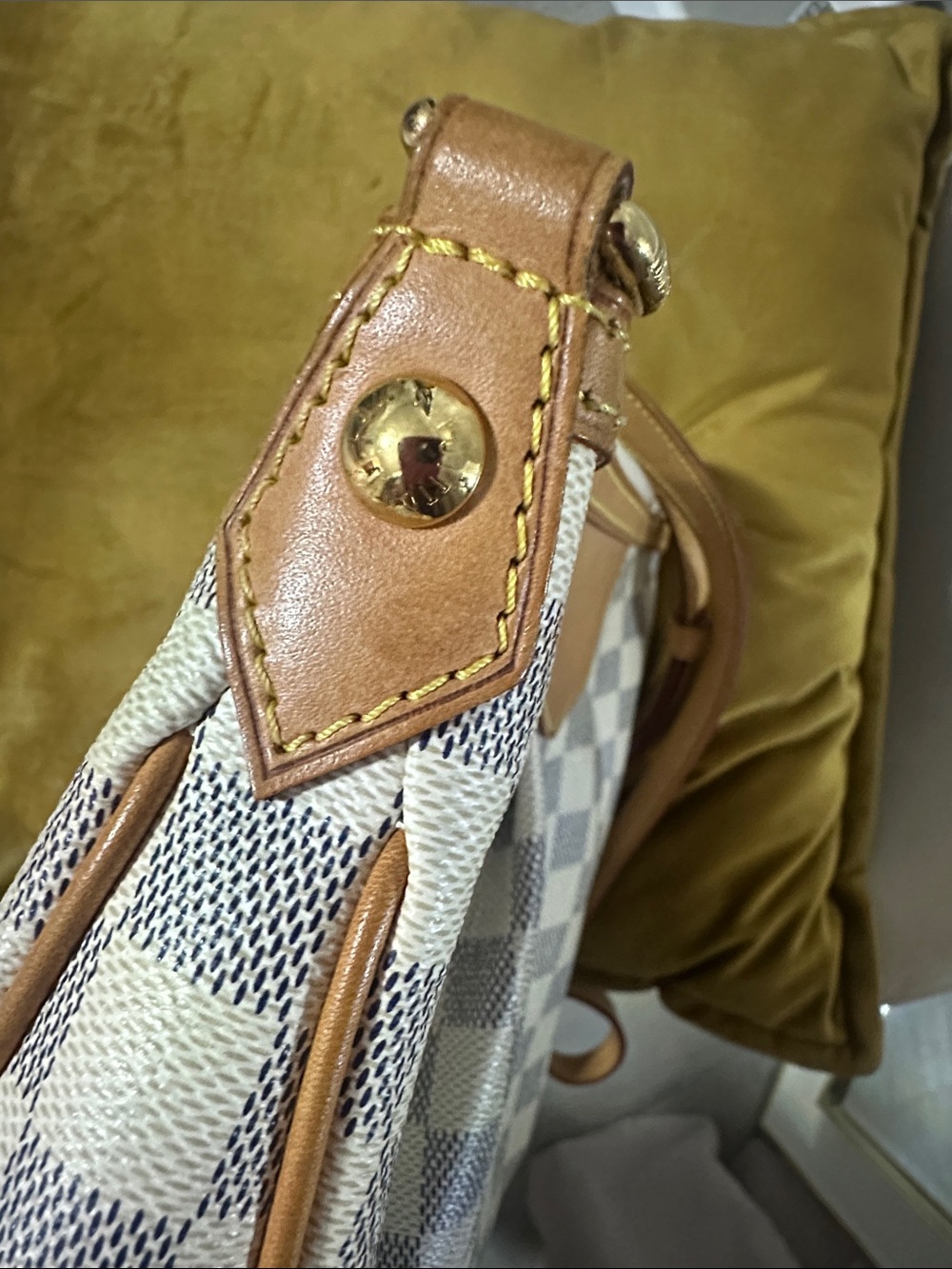 Louis Vuitton Damier Azur Siracusa Crossbody - Picture 8 of 16